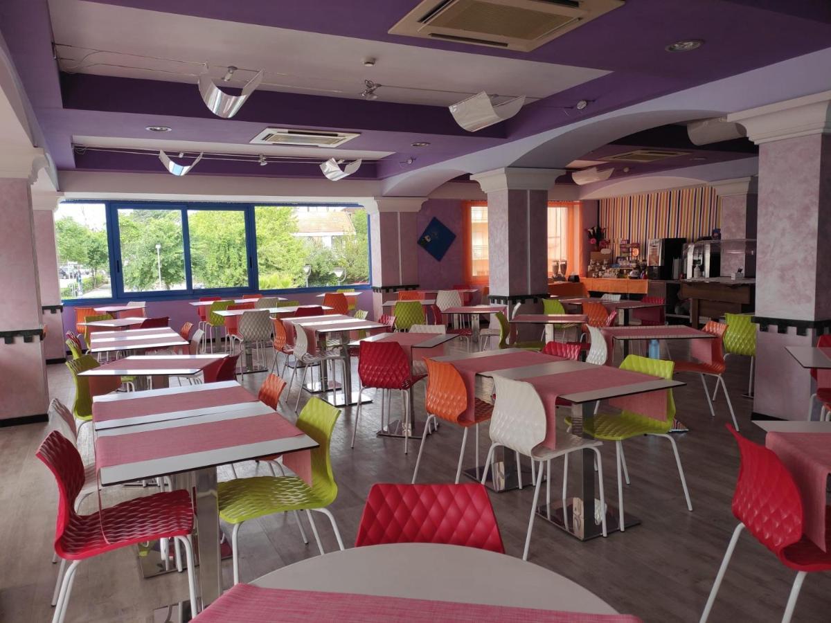 קאטוליקה Hotel Senior מראה חיצוני תמונה