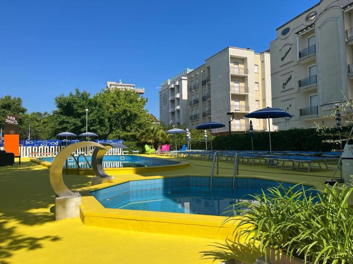 קאטוליקה Hotel Senior מראה חיצוני תמונה
